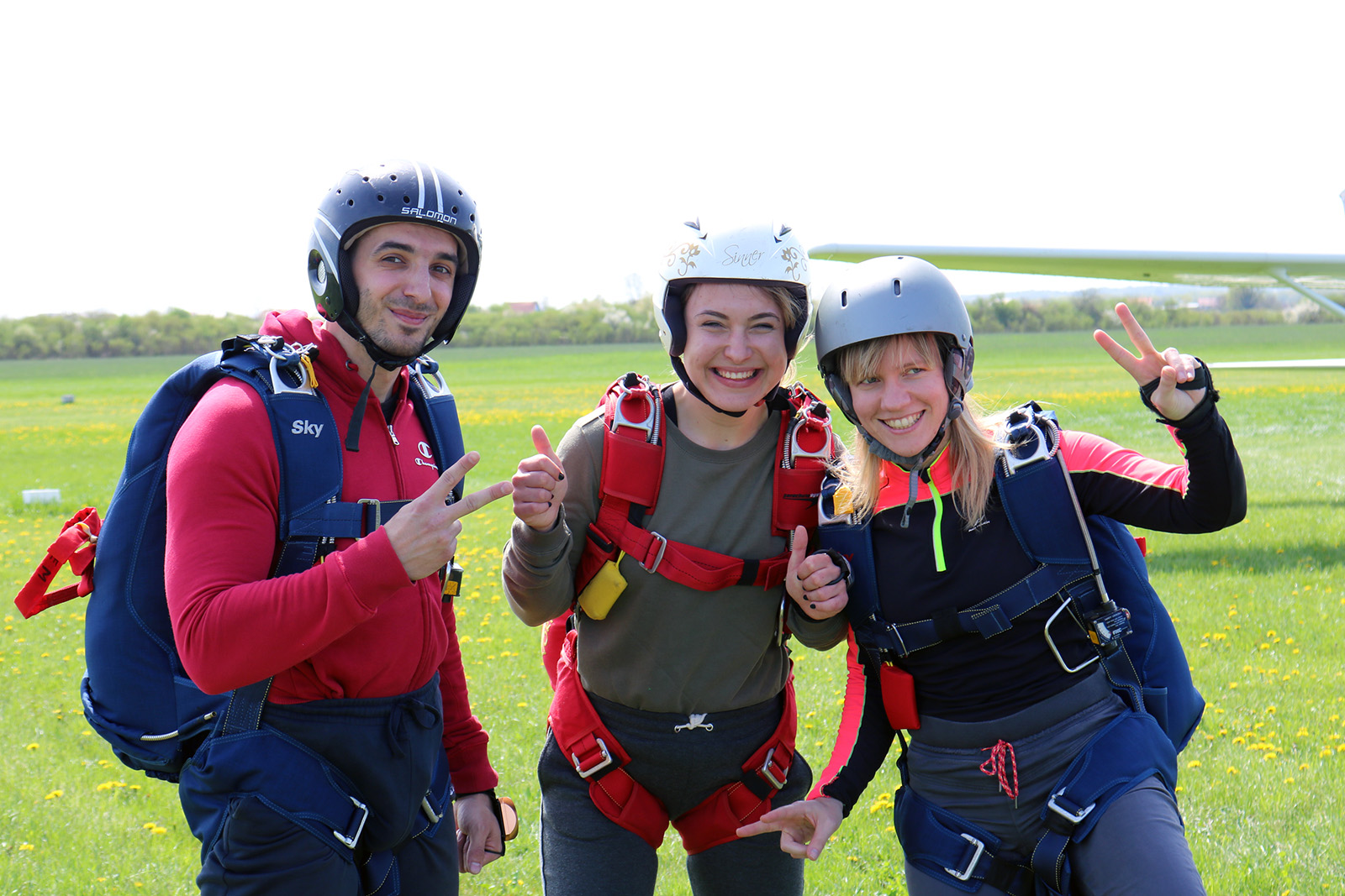 Učenici prije skoka, skydiving tandem, aeroklub Tandem