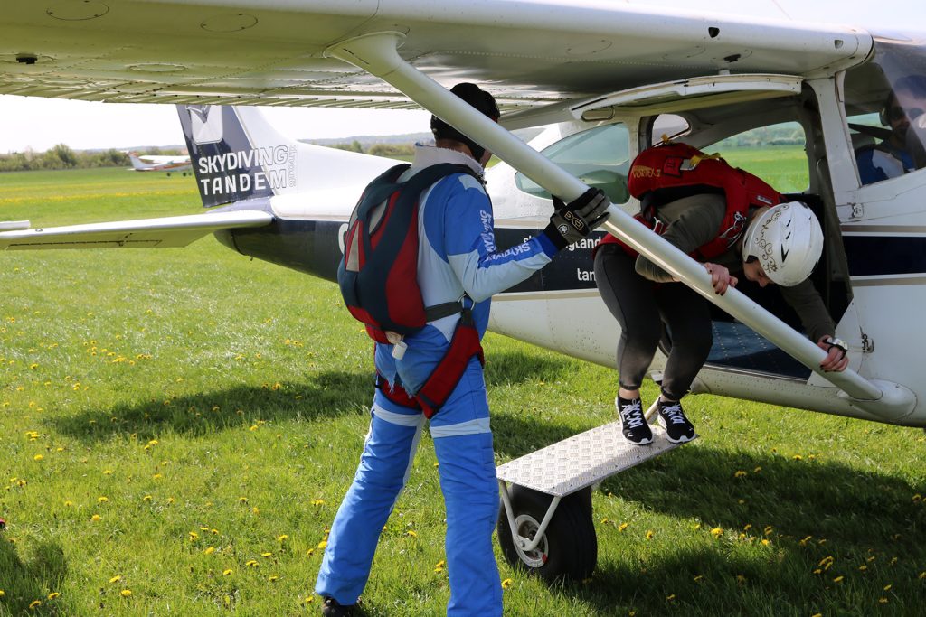 Ucenici skydiving croatia Aeroklub Tandem